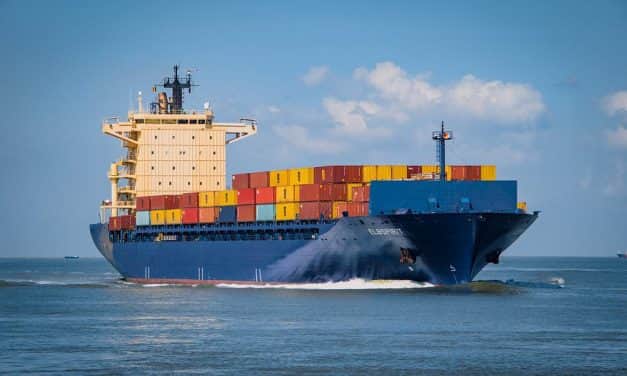 Csökkenő tengeri szállítási díjak, túlterhelt kikötők